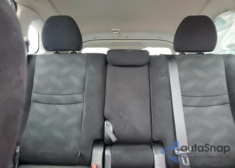 2016 Nissan Rogue S z USA, uszkodzony, nr VIN 5N1AT2MV9GC762793